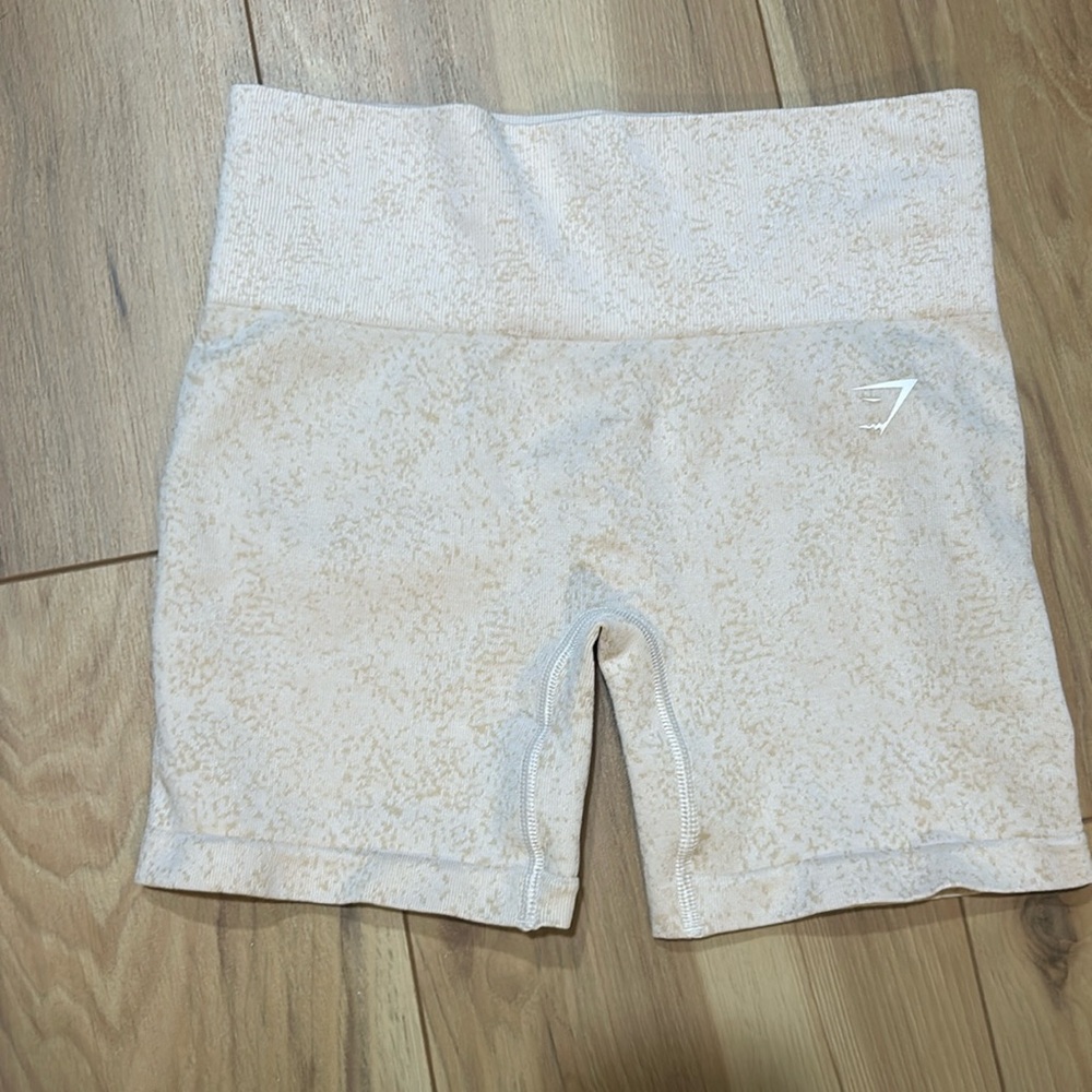 Gymshark Adapt Fleck Seamless Shorts, size small